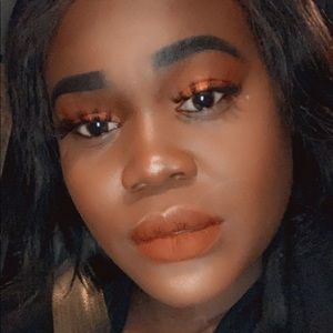 Meet your Posher, Jane